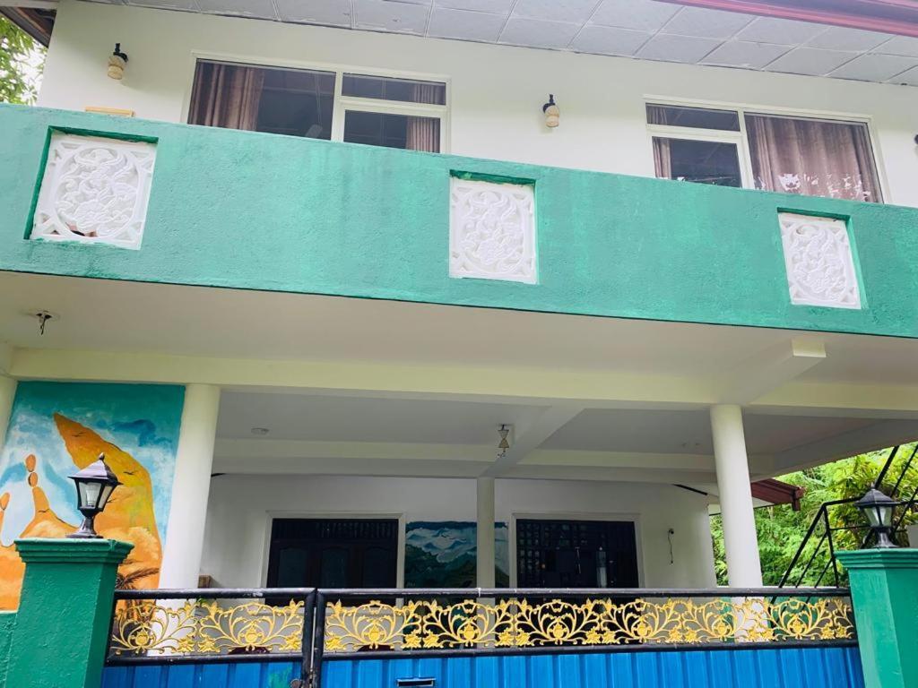 Indusara Villa Bentota Exterior photo